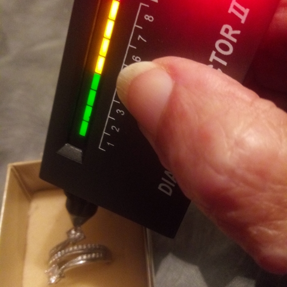 JTV Moissanite Fire - Picture 2 of 7